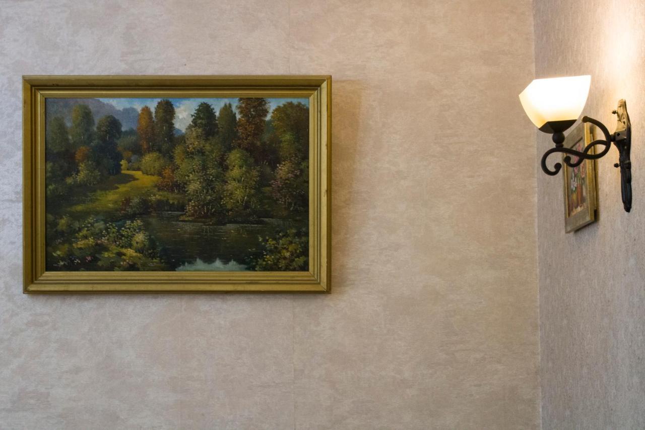 Nino'S Guest House Тбилиси Экстерьер фото
