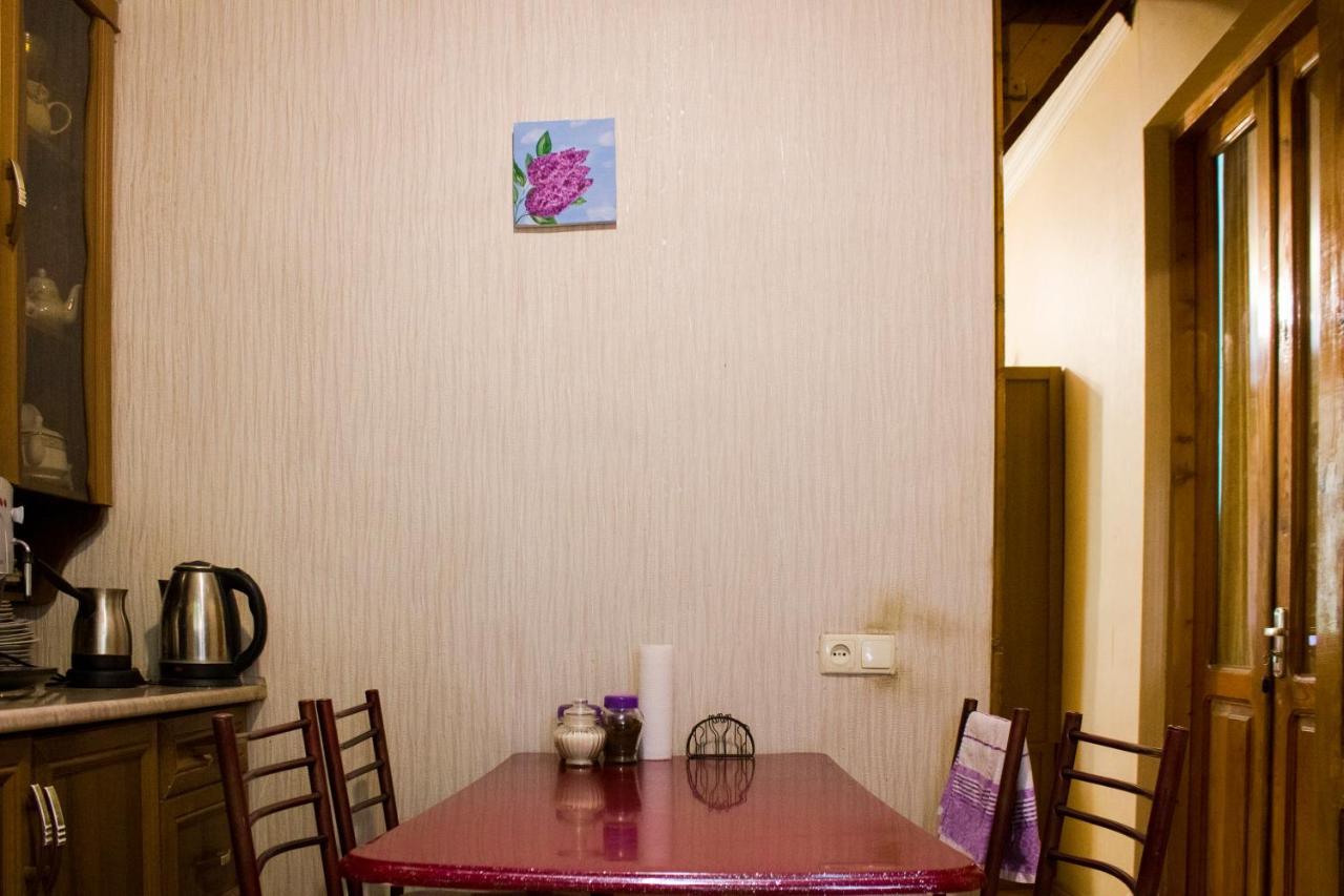 Nino'S Guest House Тбилиси Экстерьер фото