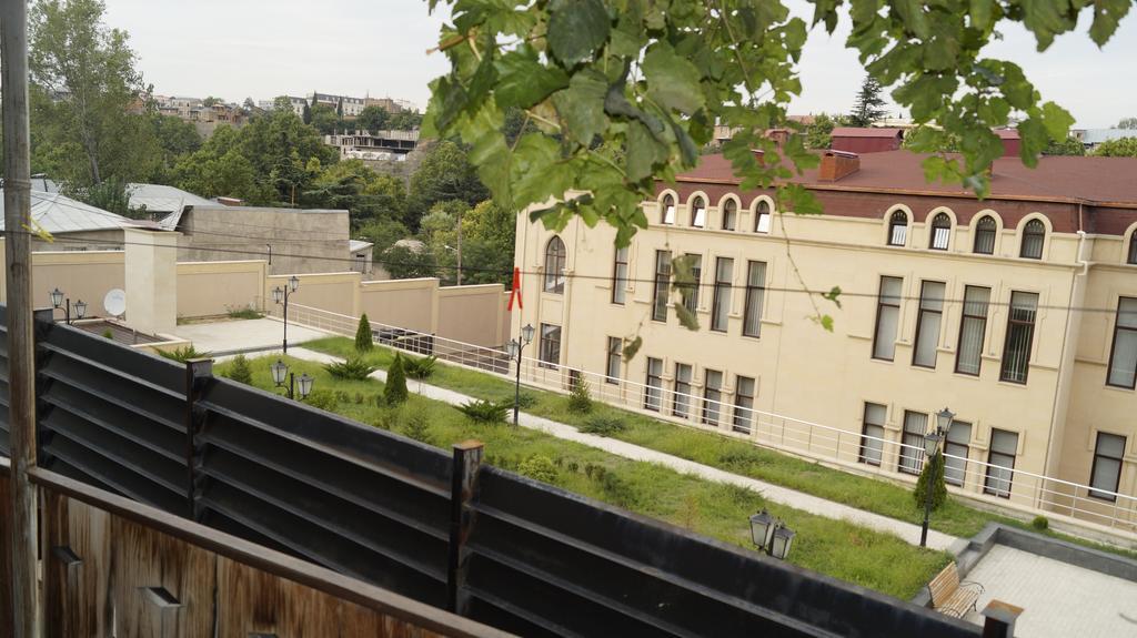 Nino'S Guest House Тбилиси Номер фото
