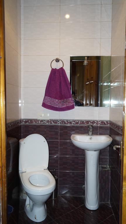Nino'S Guest House Тбилиси Номер фото