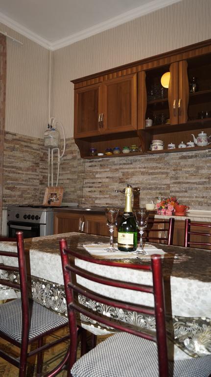 Nino'S Guest House Тбилиси Номер фото