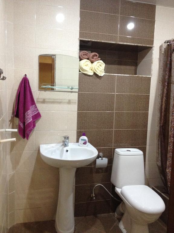 Nino'S Guest House Тбилиси Экстерьер фото